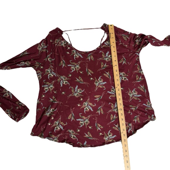 Free People Elsa Open Back Jersey Burgundy Floral Open Back Top Women’s Medium - Picture 5 of 10